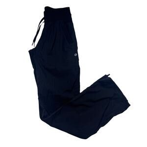 Lululemon Dance Studio Mid-Rise Full Length Pants Black Size 2 Athleisure Sports